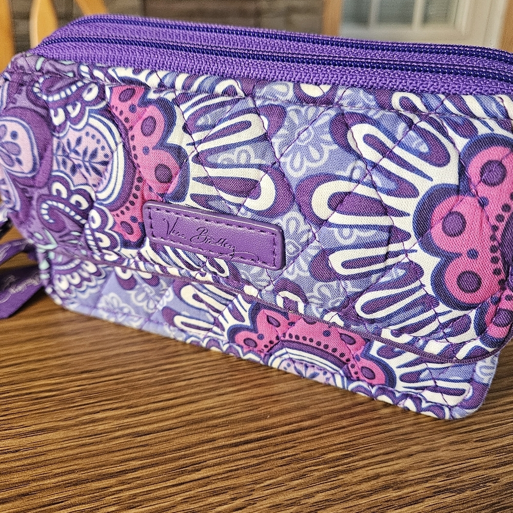 NWOT Vera Bradley Lilac Purple Tapestry Wristlet
